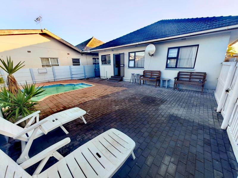 4 Bedroom Property for Sale in Churchill Estate Western Cape